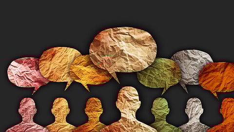 طلاسم "اللغز الكبير".. كيف تؤثّر بيئة العيش على طريقة كلامنا؟ إليك 4 نتائج