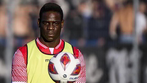 ماريو بالوتيلي لاعب سيون السويسري