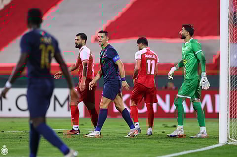 رقم قياسي تاريخي.. الصحف الإيرانية تتغني بفوز النصر والمباراة الـ 1000 دون هزيمة لرونالدو