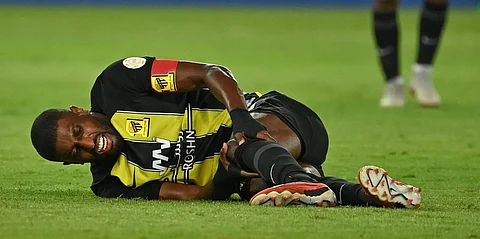 الاتحاد يعلن إصابة "شراحيلي" بالرباط الصليبي