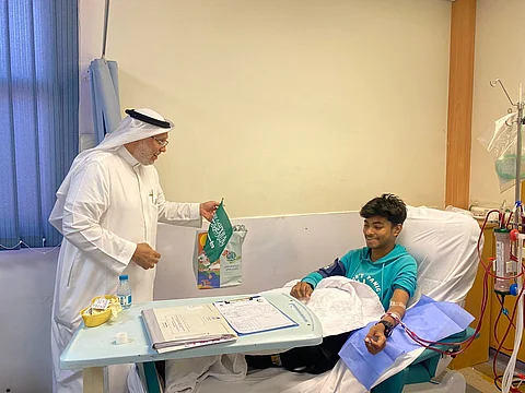 جمعية العلاج الآمن بجدة تهنئ مرضى الكلى باليوم الوطني الـ93