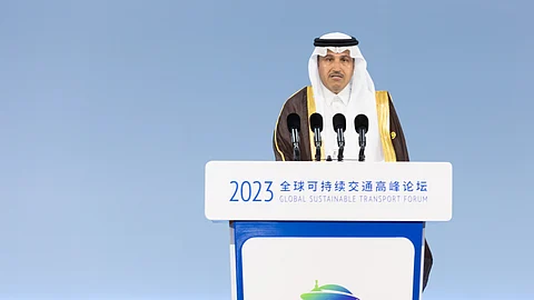 وزير النقل والخدمات اللوجستية صالح بن ناصر الجاسر