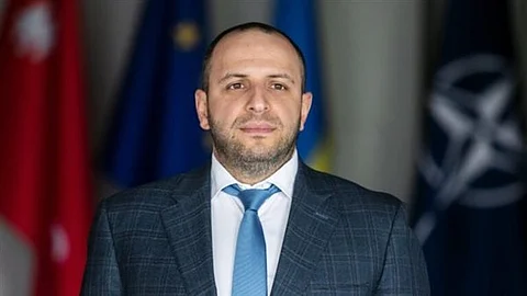 وزير الدفاع الأوكراني رستم أميروف