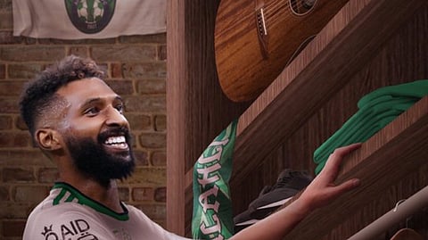 "الأهلي" يعلن تعاقده مع فراس البريكان.. لمدة 5 مواسم