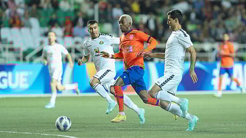 جانب من لقاء الفيحاء وآهال التركماني