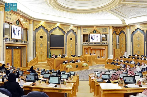 تصل إلى 9000 ريال.. "الشورى" يطالب "بنك التنمية" بمراجعة رسوم قرض العمل الحر