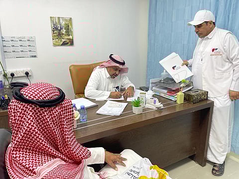 "كبدك" تقدم خدماتها لمرضى الكبد في مستشفى "خالد" بالمجمعة