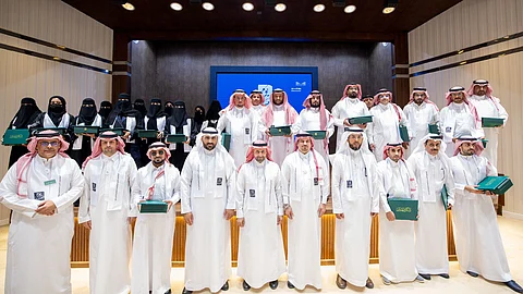جانب من تكريم المعلمين والمعلمات بتعليم الرياض