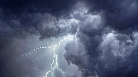 الأرصاد: أمطار متوسطة إلى غزيرة على محافظات مكة المكرمة حتى الجمعة