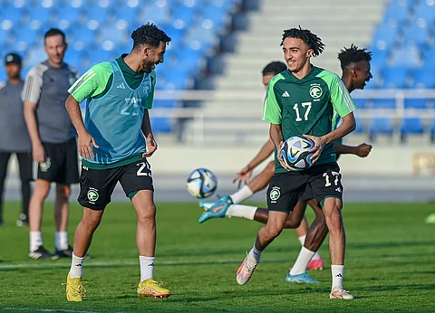 جانب من تدريبات لاعبي المنتخب السعودي الأولمبي