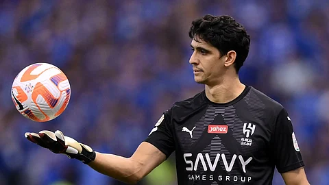 حارس مرمى نادي الهلال ياسين بونو