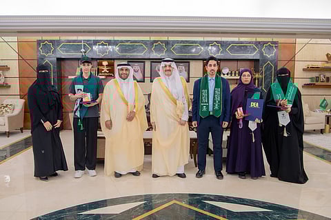 "أمير الشرقية" يهنئ طلاب "التدريب التقني" الفائزين بالمعرض الدولي للاختراع والابتكار بسنغافورة