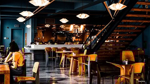 بـ"النوبة القلبية".. محتال يهرب من دفع فواتير 20 مطعمًا