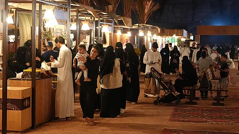 الحيسة والمعمول.. حلوى التمور التي برع في صنعها أهالي العلا