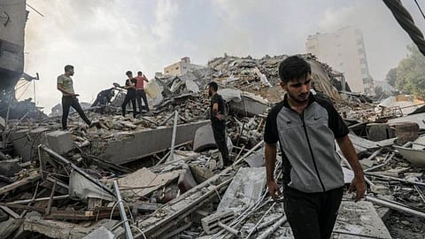 "الصحة الفلسطينية" تعلن ارتفاع عدد شهداء العمليات الإسرائيلية في غزة إلى 33,137
