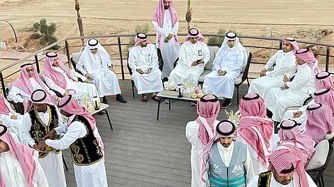 تساؤلات وإجابات واضحة.. شاهد "الحقيل" في حوار مفتوح مع المستثمرين بحائل