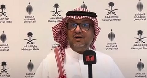 أخصائي اجتماعي لـ"سبق": جزء من شخصيتنا الحالية ما هو إلا تقليد ومحاكاة لمعلمين سابقين