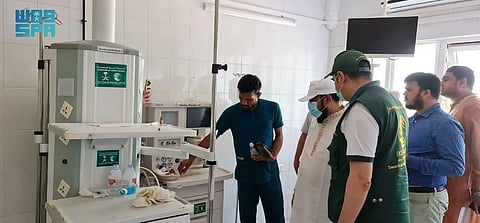 فريق "إغاثي الملك سلمان" يتفقد مستشفيي أوكيا التخصصي وسادار في بنغلاديش