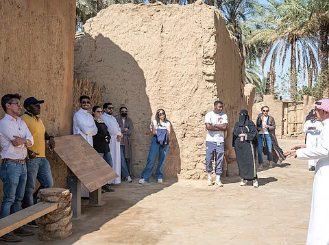 "سبق" ترصد فعاليّات هيئة العلا والمواقع الأثرية بمحافظة تيماء