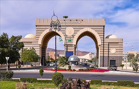 تمديد فترة التسجيل في برنامجي الشريعة والاقتصاد لغير السعوديين بالجامعة الإسلامية