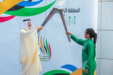 ضمن جولتها الترويجية.. "أمير الشرقية" يتسلّم شعلة النسخة الثانية للألعاب السعودية 2023