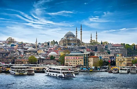 تركيا تُصدر قرارًا جديدًا بخصوص تأشيرات الدخول الإلكترونية للسعوديين.. هنا التفاصيل