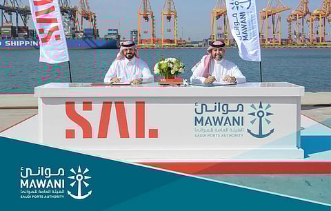 للربط البحري الجوي.. توقيع عقد لإنشاء منطقة لوجستية بميناء جدة