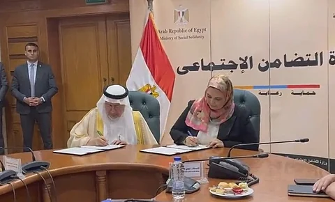 لإيصال المساعدات لغزة.. مذكرة تفاهم بين "إغاثي الملك سلمان" والهلال الأحمر المصري