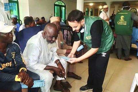 "إغاثي" الملك يختتم برنامج نور السعودية التطوعي لمكافحة العمى في توغو