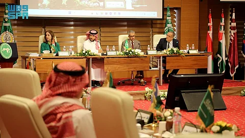 برئاسة السعودية.. تنفيذي "الألكسو" يقرّ استراتيجية للشراكات وأخرى للإعلام إحدى مخرجات اجتماع العلا