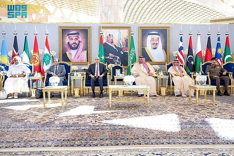 رئيس جمهورية موريتانيا يصل إلى الرياض للمشاركة في 3 قمم