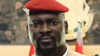 رئيس جمهورية غينيا العقيد مامادي دومبويا