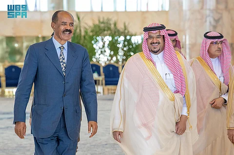 رئيس إرتيريا يصل إلى الرياض للمشاركة في القمة السعودية الإفريقية