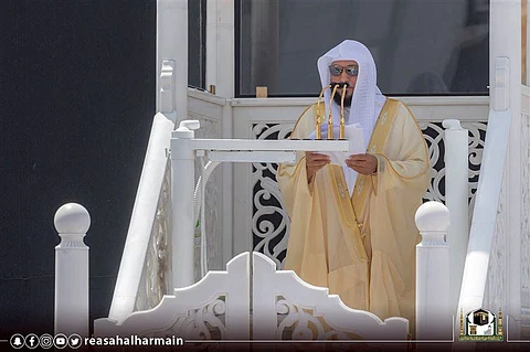 إمام وخطيب المسجد الحرام ماهر بن حمد المعيقلي