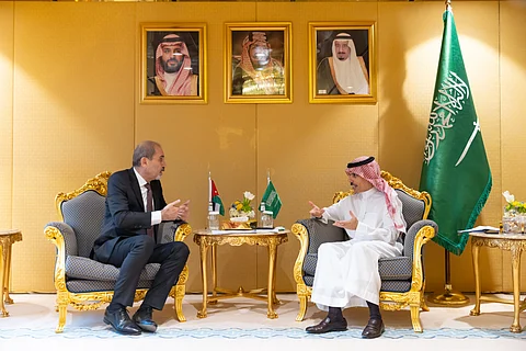 وزير الخارجية خلال لقائه نائب رئيس الوزراء وزير الخارجية الأردني