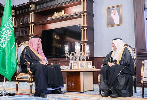 "أمير الباحة" يؤكد إيجابية جهود معالجة تزايد أعداد "البابون" بالمنطقة بيئيًّا واقتصاديًّا واجتماعيًّا