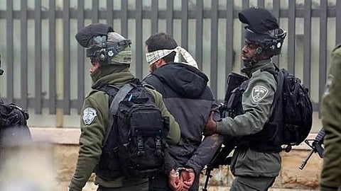 بينهم أطفال.. حصيلة المعتقلين الفلسطينيين ترتفع إلى 2425 حالة منذ "طوفان الأقصى"