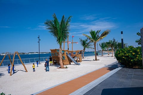 اليوم.. أمانة جدة تفتح الواجهة البحرية لشاطئ أبحر الجنوبية للزائرين