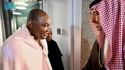 رئيس جمهورية جامبيا يصل جدة