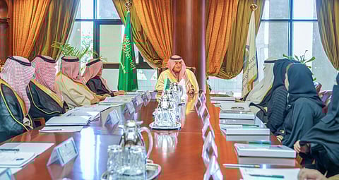 "أمير تبوك" يرأس اجتماع مجلس أمناء جامعة فهد بن سلطان