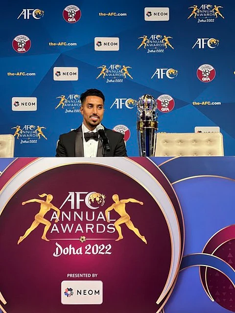 سادس سعودي والخامس للهلال.. صحف عالمية تسلط الضوء على فوز "الدوسري" كأفضل لاعب في آسيا