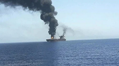 هجوم بطائرة بدون طيار يستهدف سفينة شحن إسرائيلية في المحيط الهندي