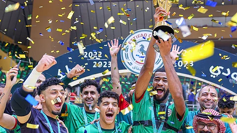 على حساب الرياض.. الاتفاق يُتوَّج بكأس الاتحاد السعودي لكرة قدم الصالات
