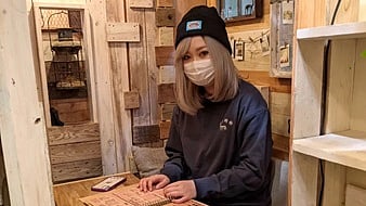 لأنهم حساسون ويتعرّضون للأذى بسهولة.. شاهد مقهى ياباني للمتشائمين وأصحاب الأفكار السلبية "فقط"