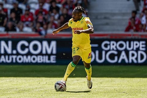 اعب نادي نانت الفرنسي موسيس سيمون