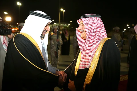 أمير تبوك فهد بن سلطان مستقبلًا نائبه الأمير خالد بن سعود بن عبدالله