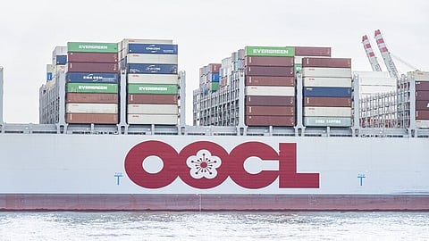 شركة شحن بحري جديدة تعلن قطع تعاملاتها مع البضائع الإسرائيلية بسائر أنواعها