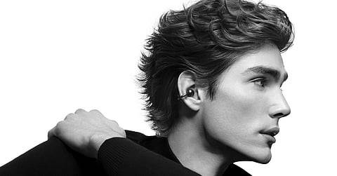 الطلب المسبق على HUAWEI FreeClip العصرية والمريحة قد بدأ الآن