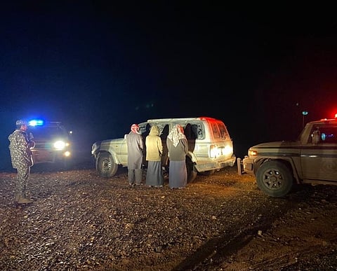 القوات الخاصة للأمن البيئي تقبض على 3 مخالفين لاصطيادهم "الوضيحي" بمحمية الملك سلمان الملكية