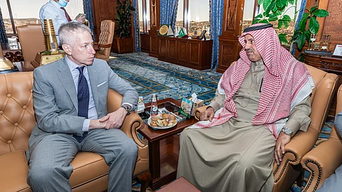 فالح السلمي والسفير مايكل آلن راتني